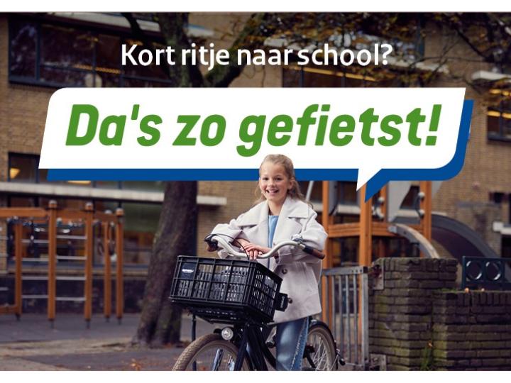 Da's zo gefietst naar school